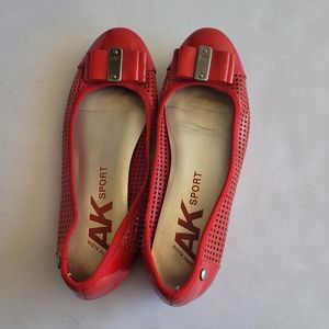 Anne Klein Sport Womens Aricia Red Perforated Patent Leather Ballet Flats